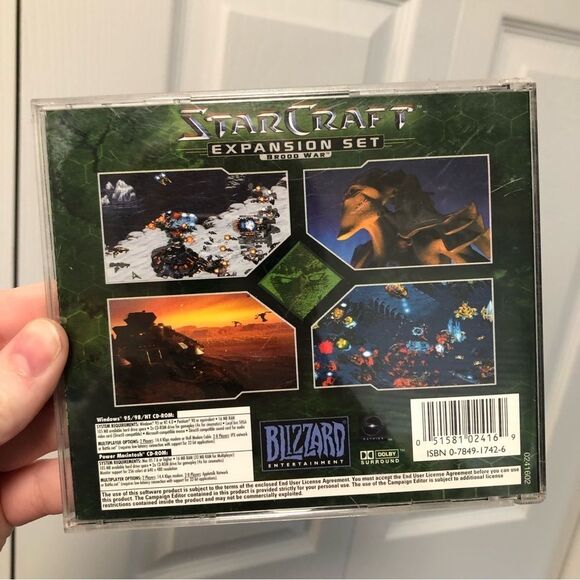 Starcraft Expansion Set Brood War Blizzard Case with disc video game - Picture 2 of 4